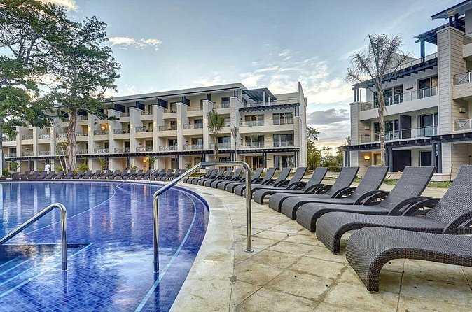Royalton Negril Resort Airport Transfer - Why a private transfer helps in Negril