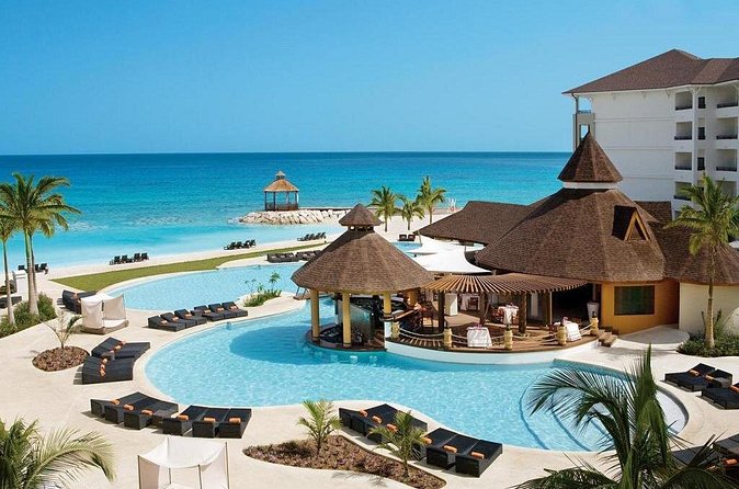 Secrets Resort Airport Transfer - What the private ride feels like on the road