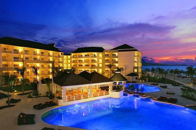 Secrets St. James Private Airport Transfer - How this compares with taking a taxi