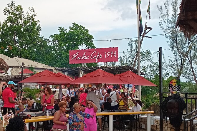Seven Miles Beach in Negril and Ricks Cafe from Montego Bay - The long road from Montego Bay to Negril