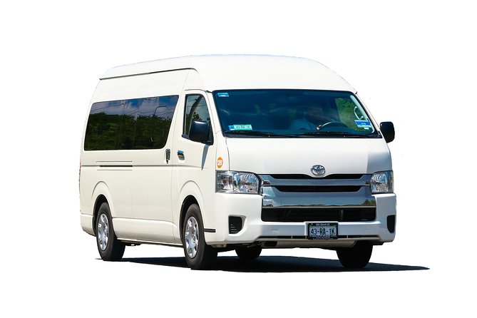 Shared Round-Trip Transfer: Montego Bay International Airport - The return trip is where you need to be cautious