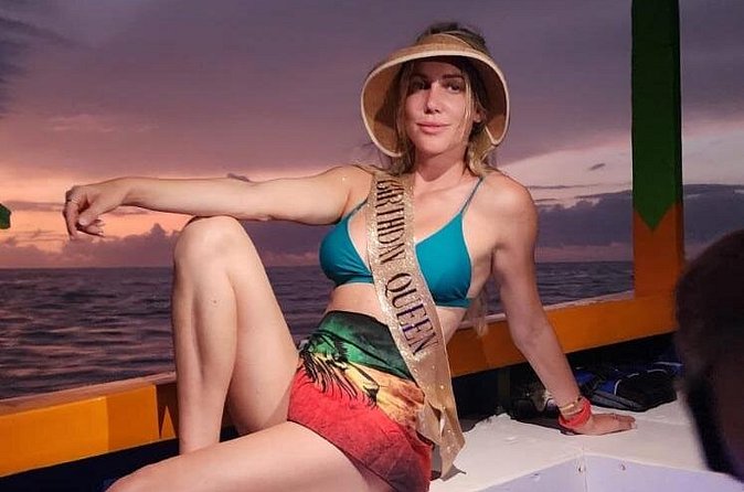 Sunset Booze Cruise in Negril - Who should book this Negril cruise?