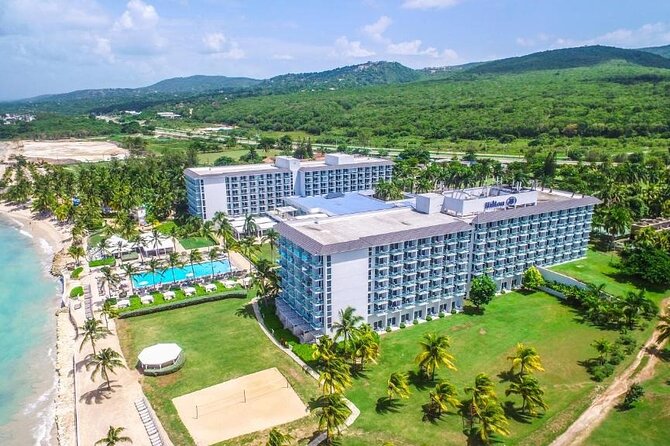 VIP Luxury Montego Bay Airport Transfer to Montego Bay/ Falmouth - Safety, Timing, and Communication